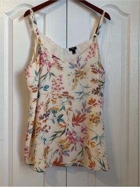 Floral Cream Swing V-Neck Cami